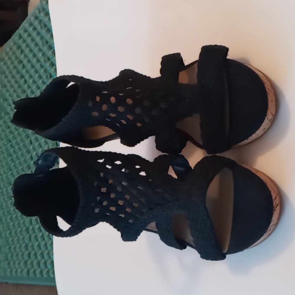 Xappeal Crocheted Cork Wedges 7.5 New